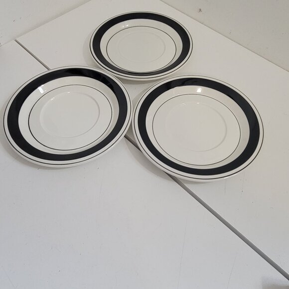 Three Arabia of Finland Saucers/No Cups Black & White Faenza Pattern - Picture 1 of 3